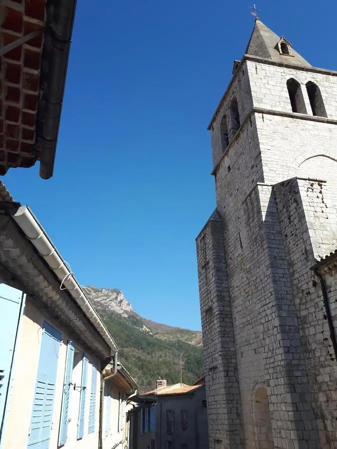Bed & Breakfast Les Mirabelles Chambres D'Hotes Sisteron