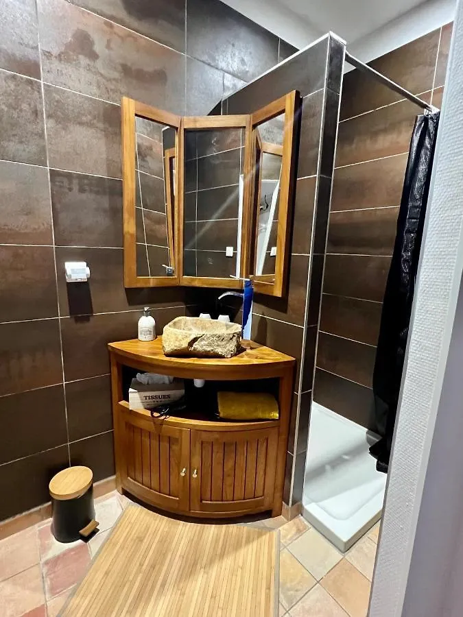 Bed & Breakfast Les Mirabelles Chambres D'Hotes Sisteron